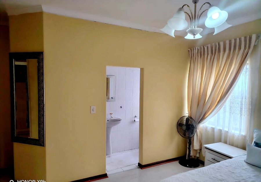 4 Bedroom Property for Sale in Vincent Heights Eastern Cape